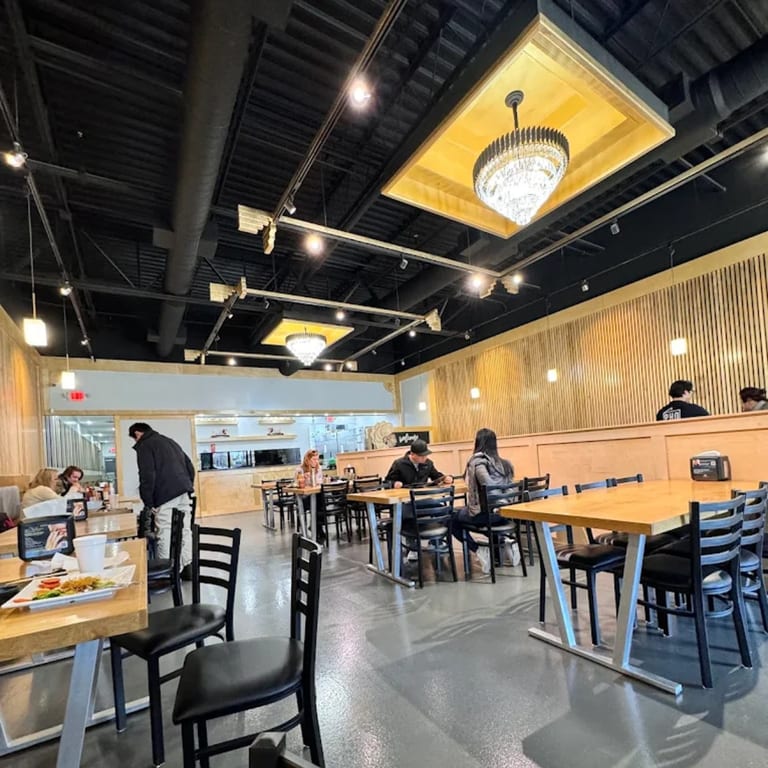 Perfect for Families & Vietnamese Food Lovers